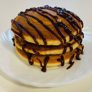 Панкейки с шоколадным топингом