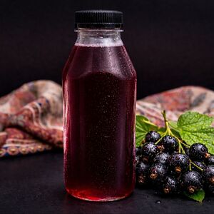 Домашний морс (чёрная смородина)