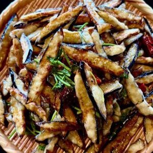 Баклажаны в пикантном соусе