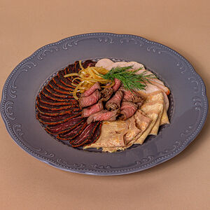 Домашнее мясное ассорти