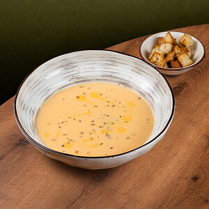 Сырный суп с гренками