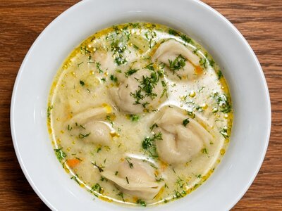 Сырный суп с пельменями