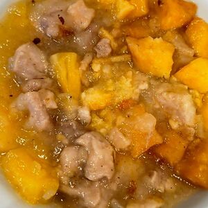 Курица с ананасом