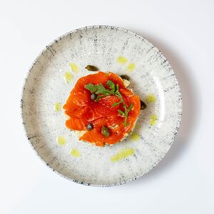 Картофельный салат с лососем 