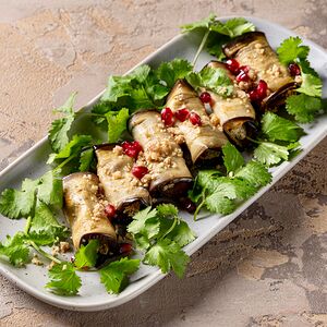 Рулетики с ореховой начинкой