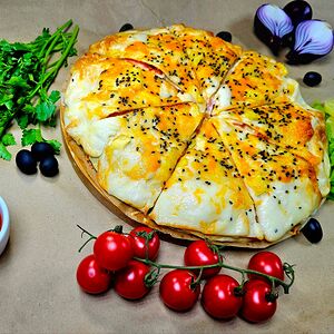 Четырехслойная пицца Гавайская