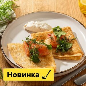 Блинчики с лососем и сырным кремом