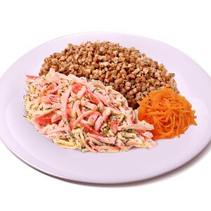 Гречка с ветчиной, сыром и помидорами