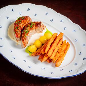 Язычки ягненка с хрустящим бататом