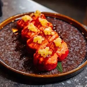Запечённый с креветкой и лососем