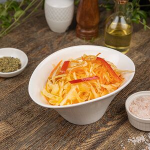 Салат из маринованной капусты