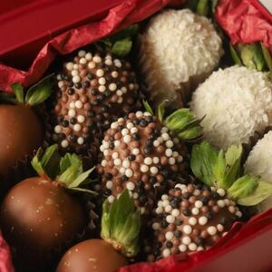 Набор клубника в шоколаде Блаженство, 6-9 ягод