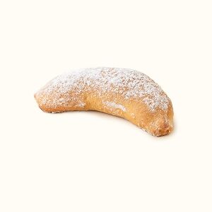Рогалик с орехом