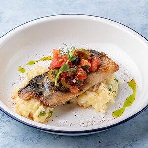 Филе скумбрии с картофелем Чамп