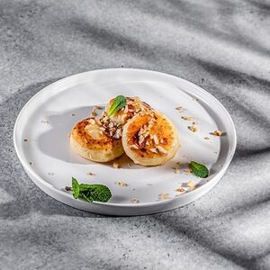 Сырники из рикотты с медом