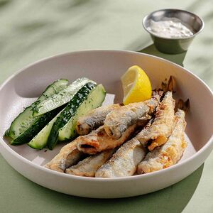 Корюшка с малосольным огурцом