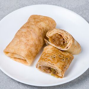 Блинчик с яблоком и корицей