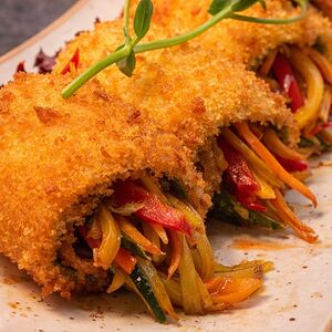 Овощные рулетики с хрустящим кабачком