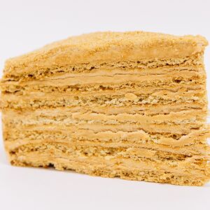 Медовик с варёной сгущенкой