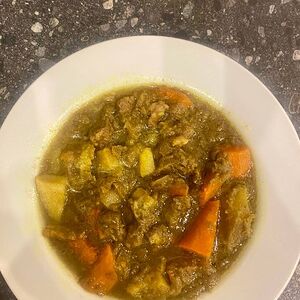 Зеленая говядина карри