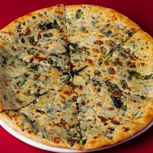 Гурийский пирог с зеленью и сыром