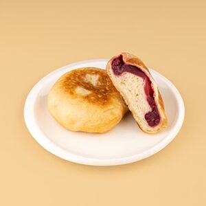 Пирожок с вишней постный