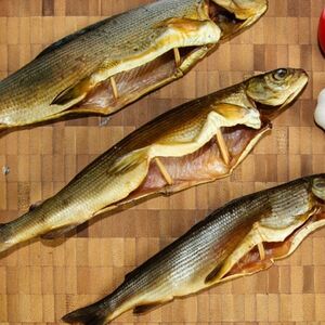 Хариус тушка холодного копчения