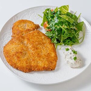 Куриный шницель с зерновой панировкой и прованскими травами