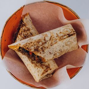 Шаурма с куриным бедром