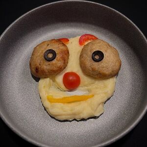 Куриные котлетки с картофельным пюре