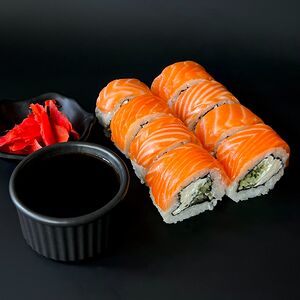 Филадельфия с лососем премиум