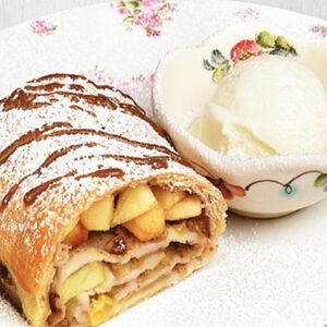 Штрудель яблочный