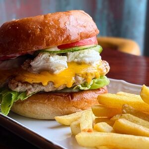 Чикенбургер & Фри