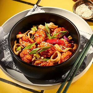 Вок с попкорном из курицы