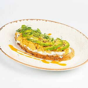 Авокадо тост на зерновом хлебе