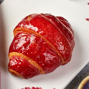 Круассан малиновый