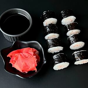 Маки ролл с креветкой