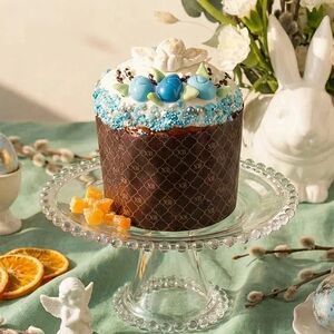 Кулич сдобный с изюмом и цукатами