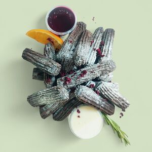 Чуррос Dark Chocolate с сахарной пудрой