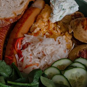 Большой деревенский завтрак