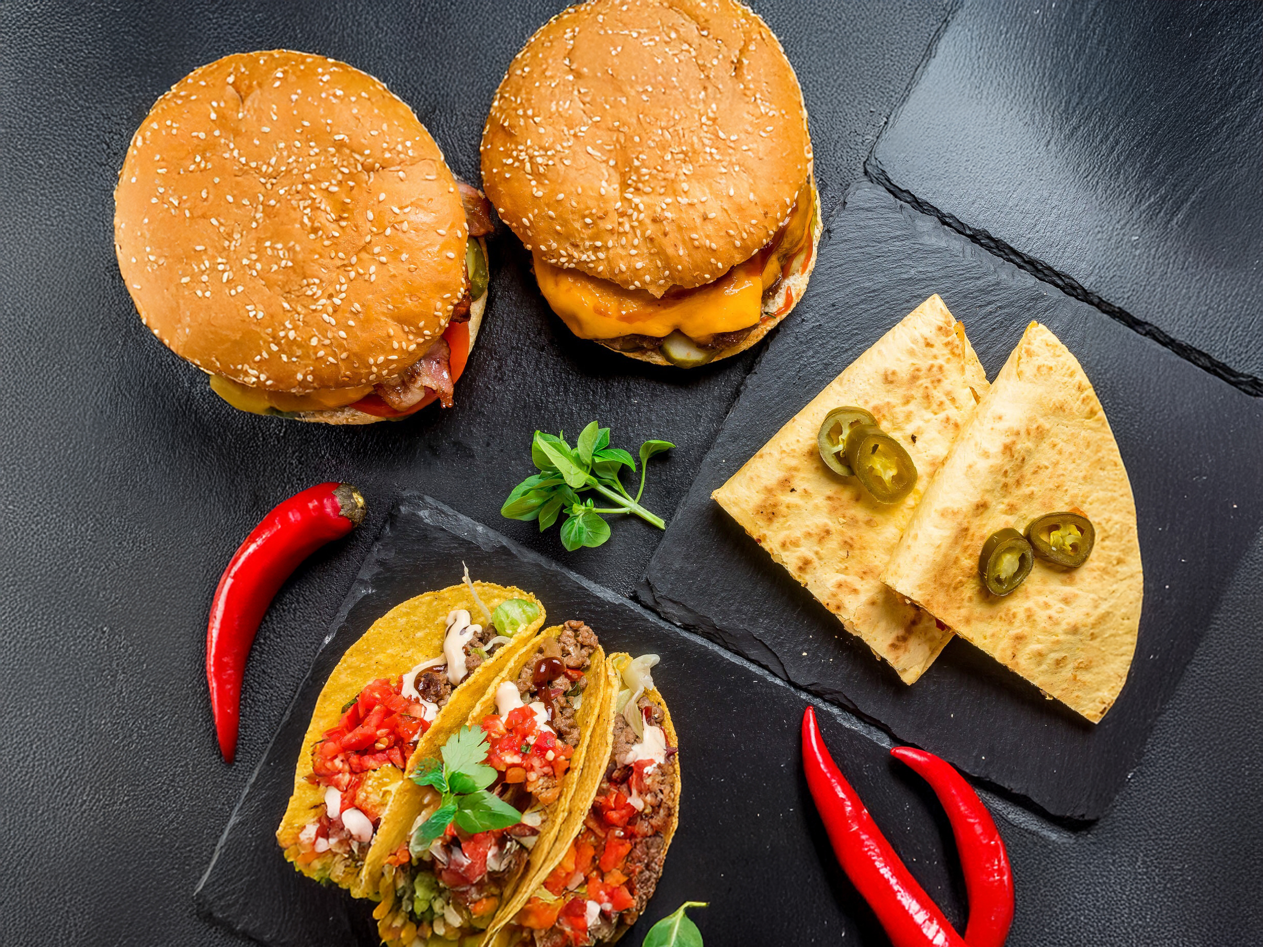 Don DieGo MEXFAST Burgers 4.8 (1300+)50 – 60 мин–20% на всё меню