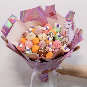 Букет из клубники в шоколаде «Единорог»