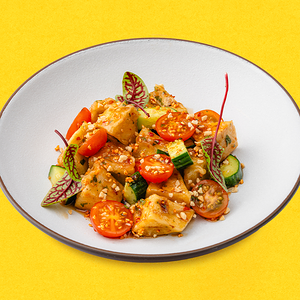 Салат с хрустящими баклажанами