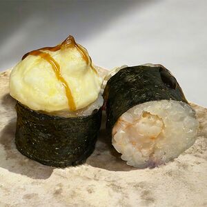 Маки-мини с креветкой запечённые