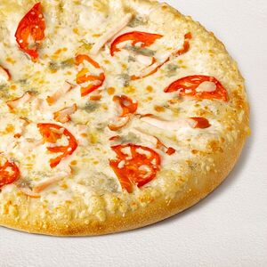 25см Сырная с цыплёнком пицца американская