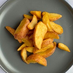 Картофельные дольки запеченные