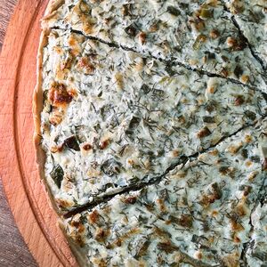 Черекен (Лезгинская пицца с творогом и зеленью)