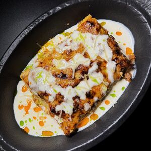Лазанья с соусом из пармезана