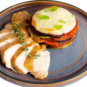 Сочная куриная грудка на гриле с рататуем