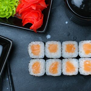 Роллы Сяке маки